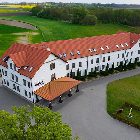 Zajazd W Biskupinie Bagian luar foto