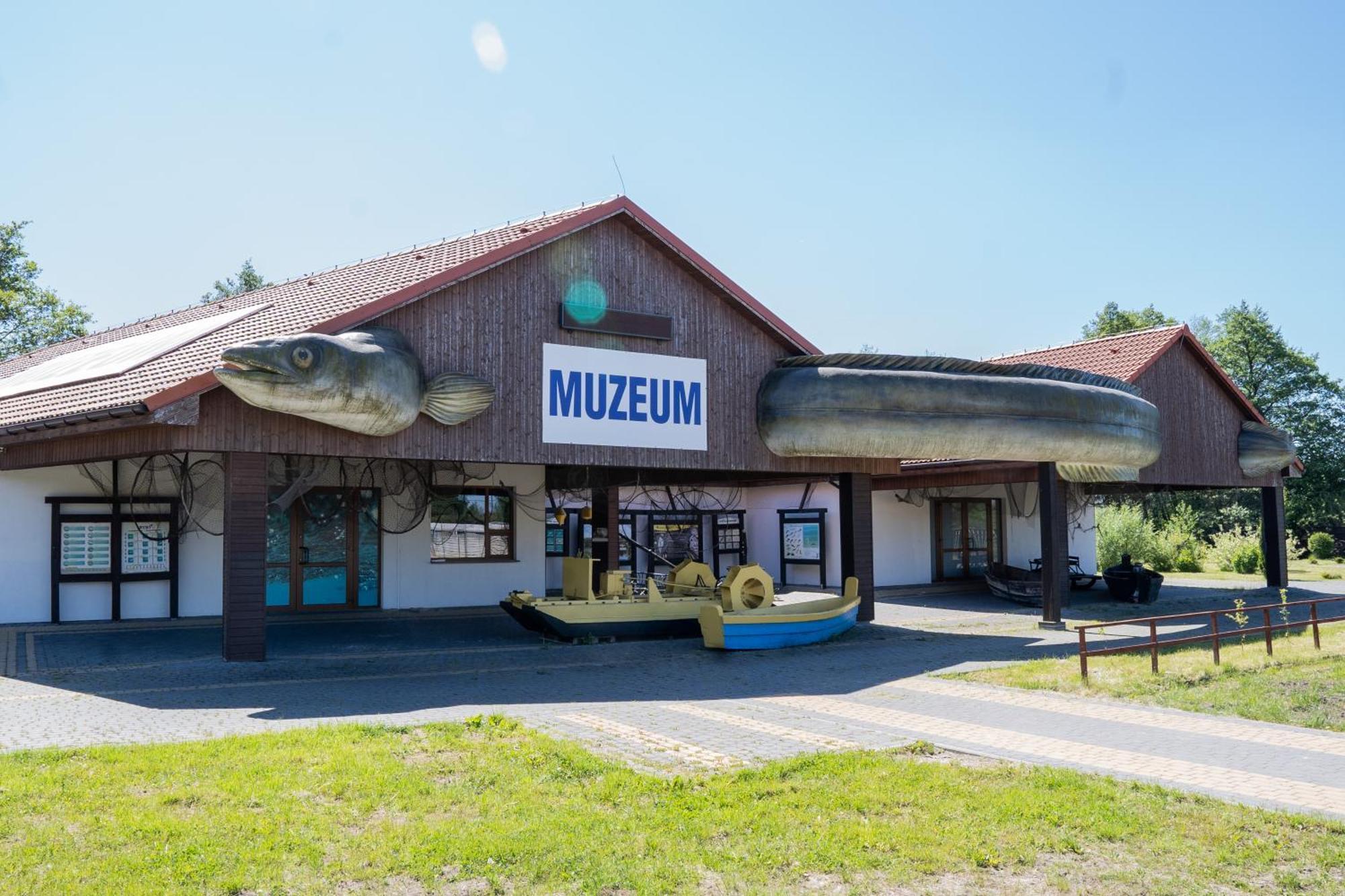 Zajazd W Biskupinie Bagian luar foto